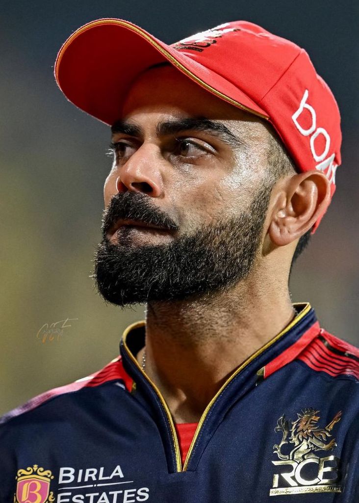 Serious virat kohli